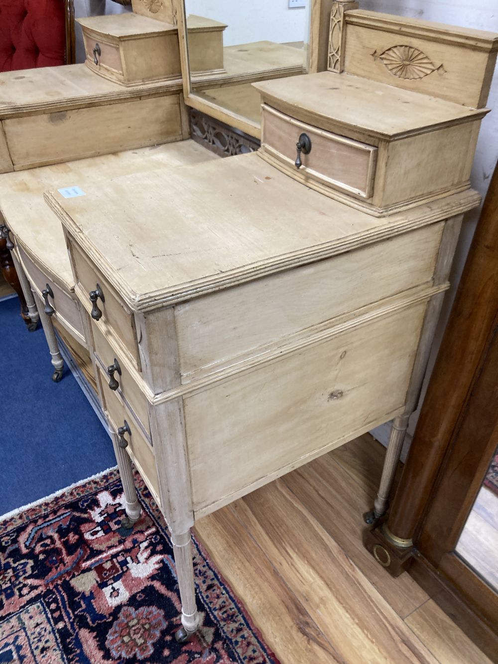 An Edwardian pine dressing table, width 136cm depth 58cm height 166cm
